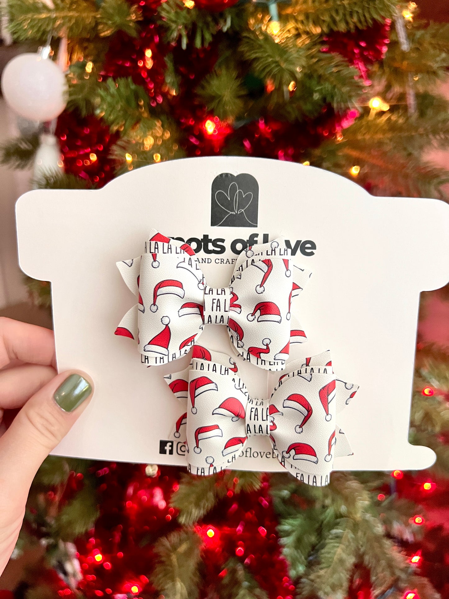 Rachel - 3" PIGGIES - Santa Hats
