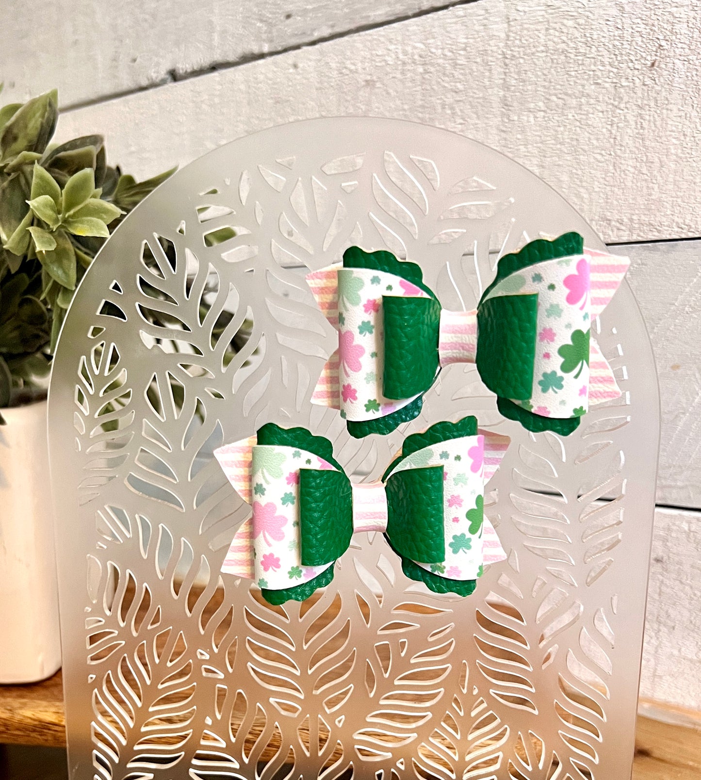 Deborah - 3" PIGGIES - Pink and Green Clovers with Dark Green