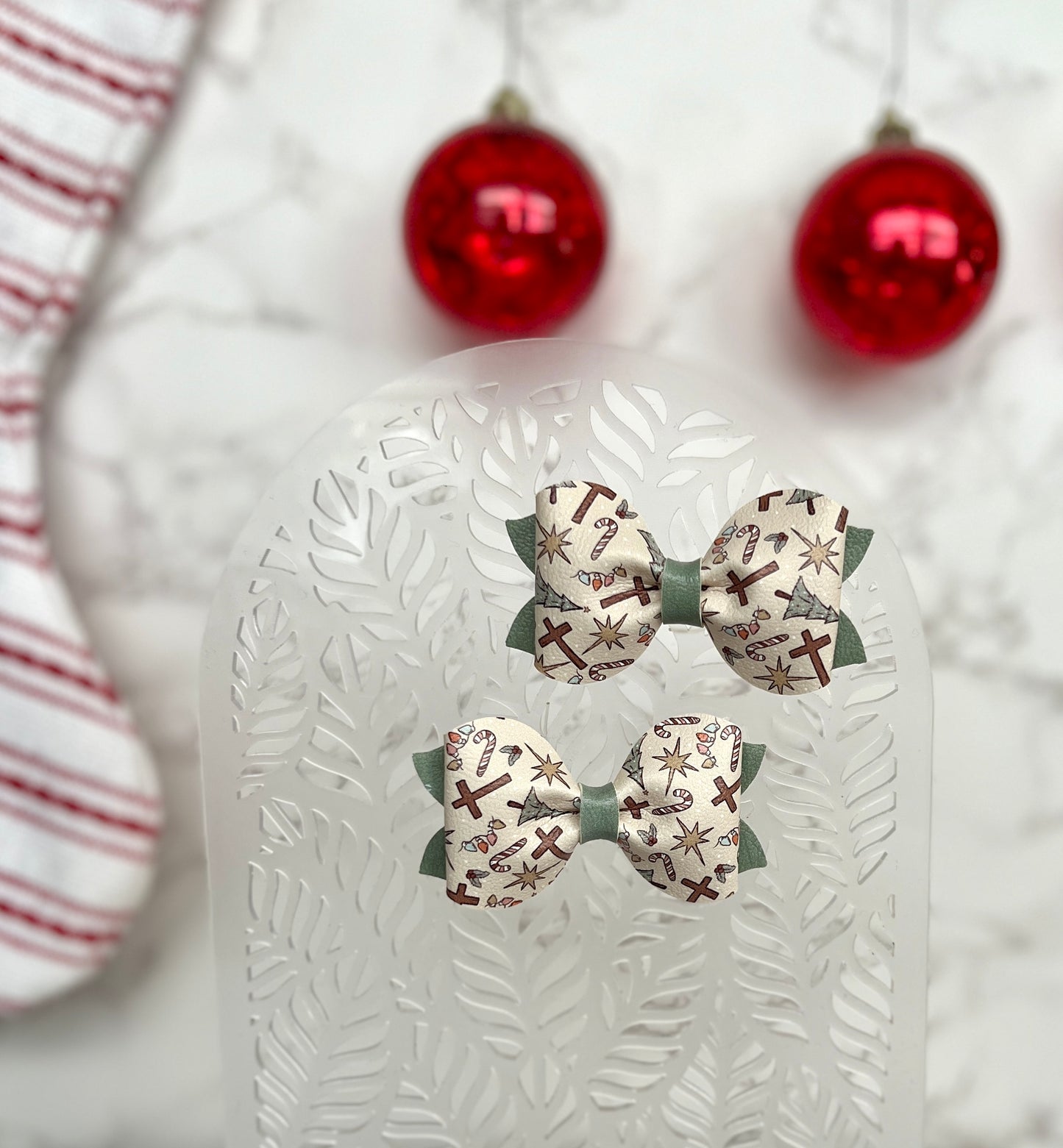 Mary - 3" PIGGIES - Crosses & Christmas